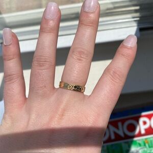 Gucci Icon Ring 18k Yellow Gold